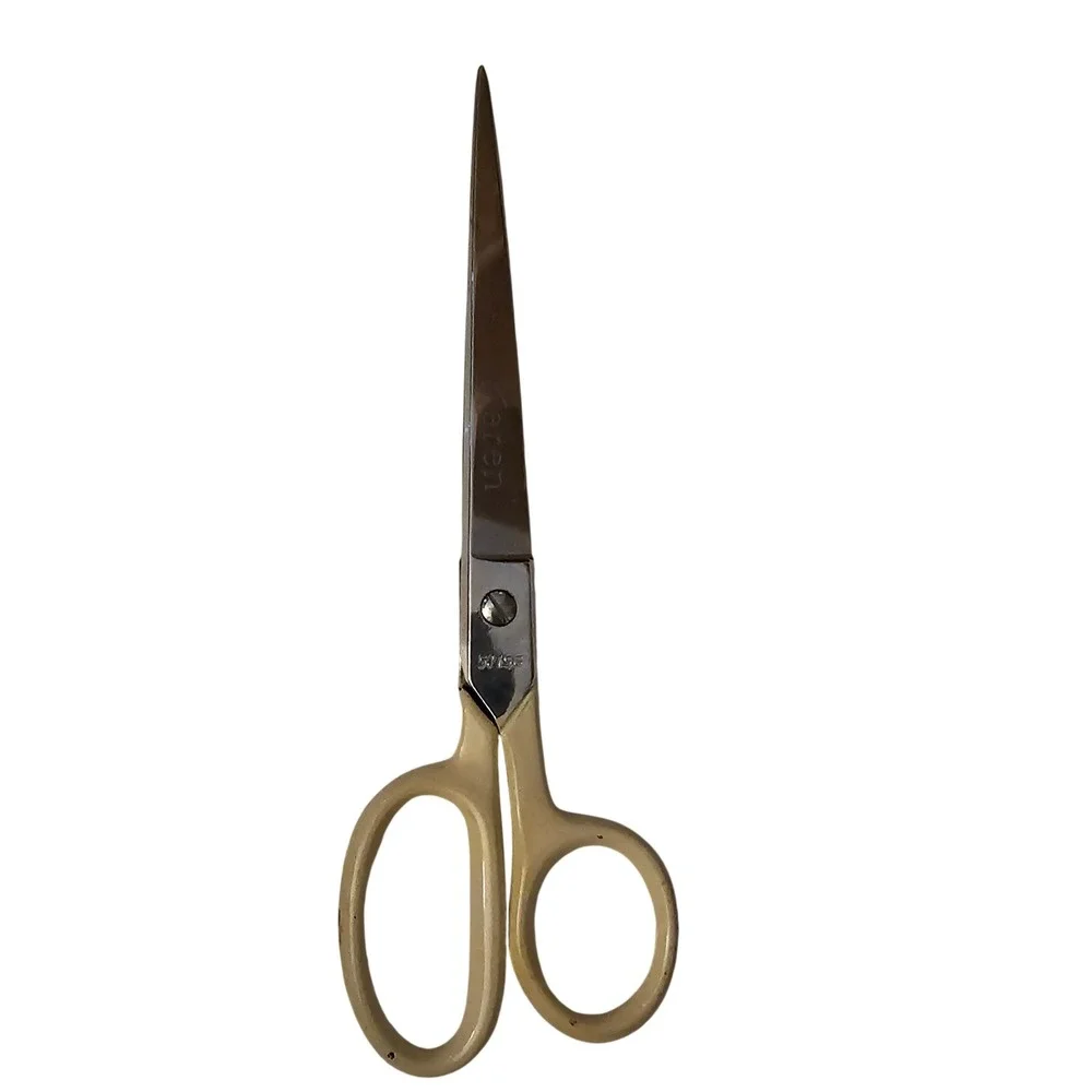 Vintage Italian Hot Drop Forged Steel Shears Scissors 507S8 Italy Cream Handle